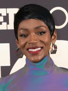 Caroline Chikezie