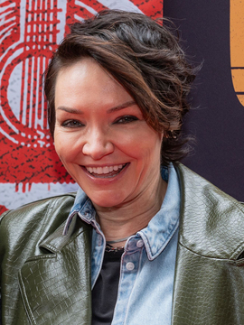 Katrina Lenk